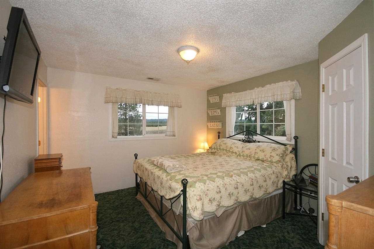 7113 East Owens Road Chattaroy, WA 99003 - Photo 10 of 20 Gallery Image 10