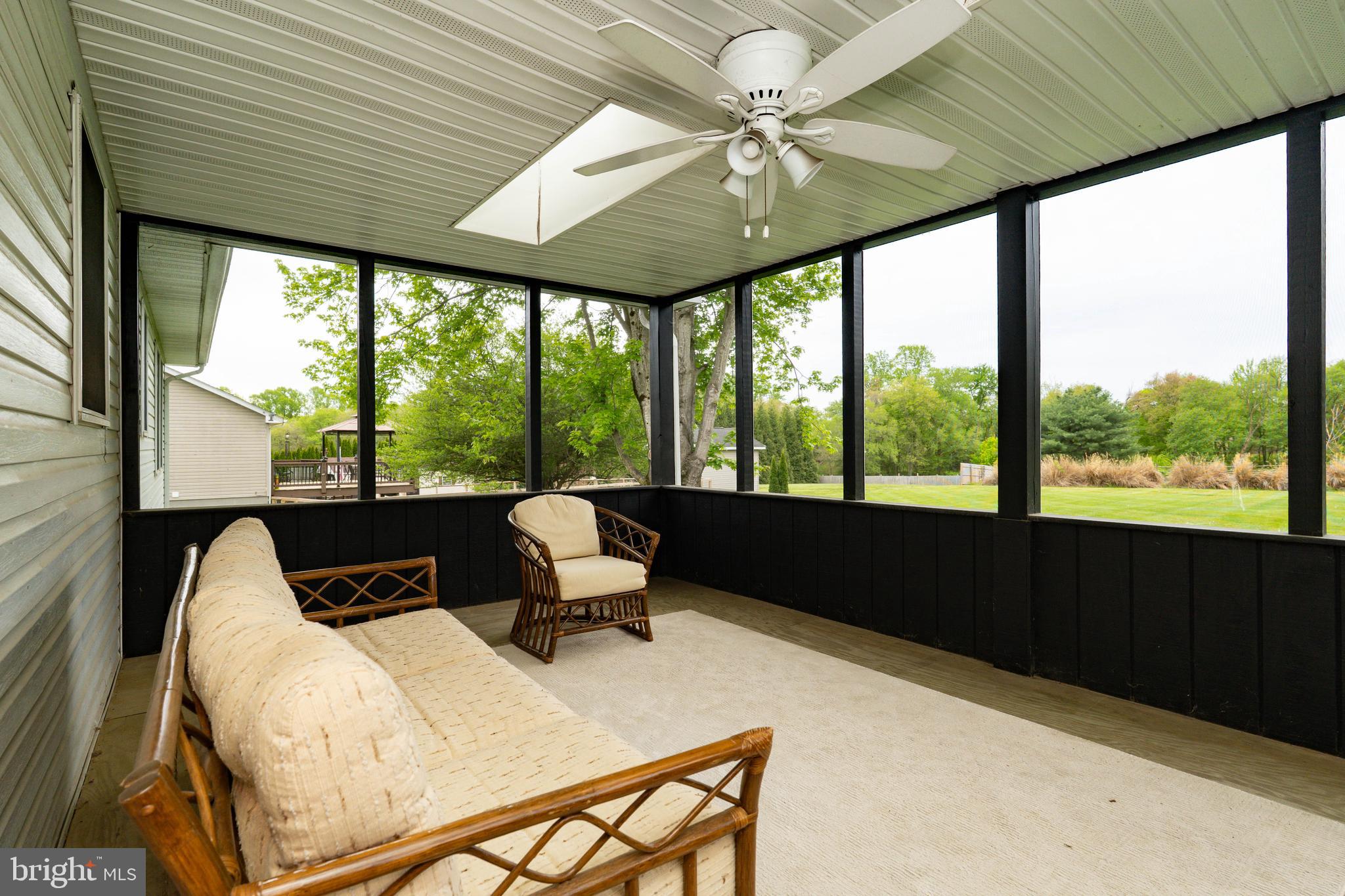 14 Country Side Loop Elkton, MD 21921 - Photo 16 of 23 Sun porch