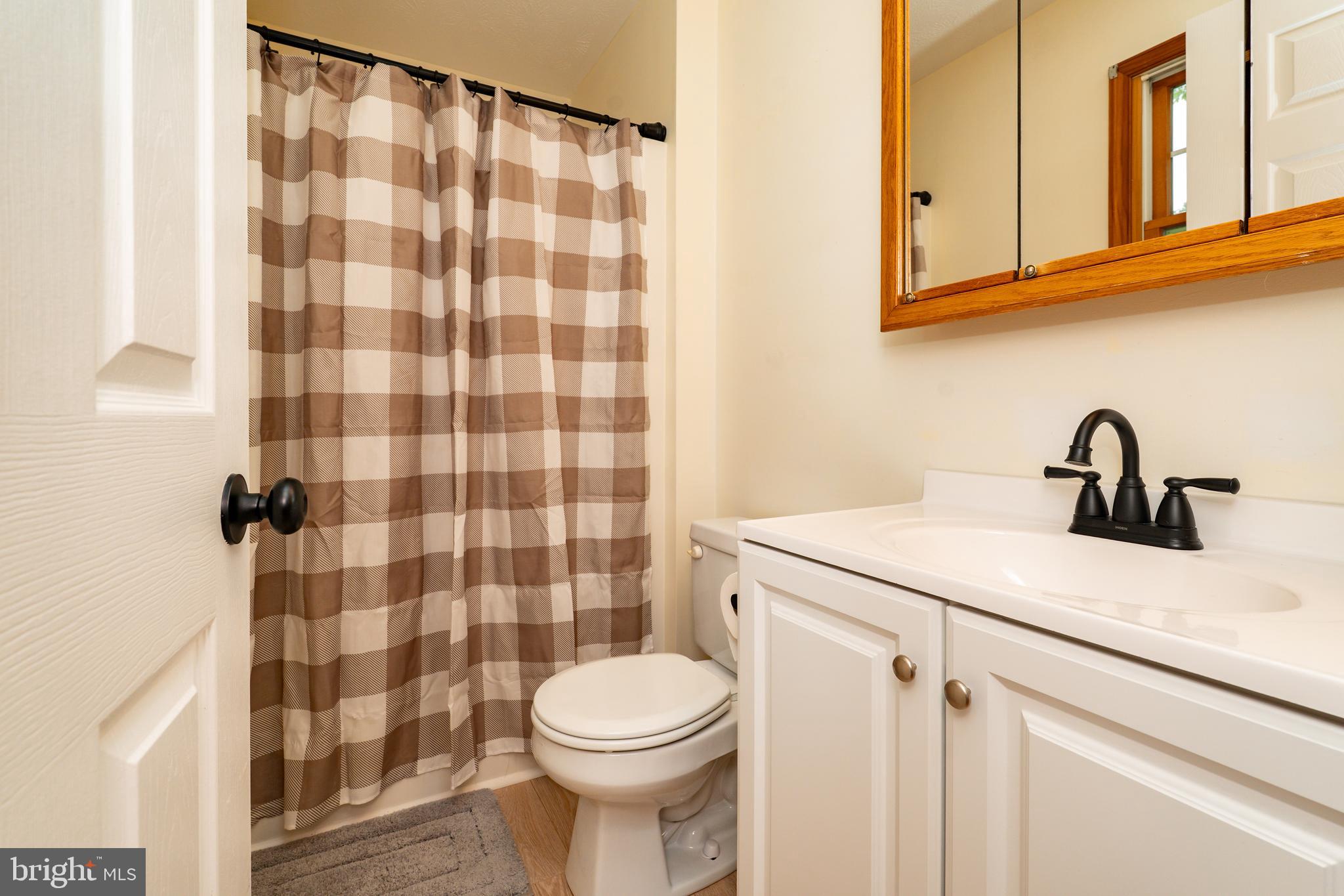14 Country Side Loop Elkton, MD 21921 - Photo 20 of 23 Full bath in owners suite