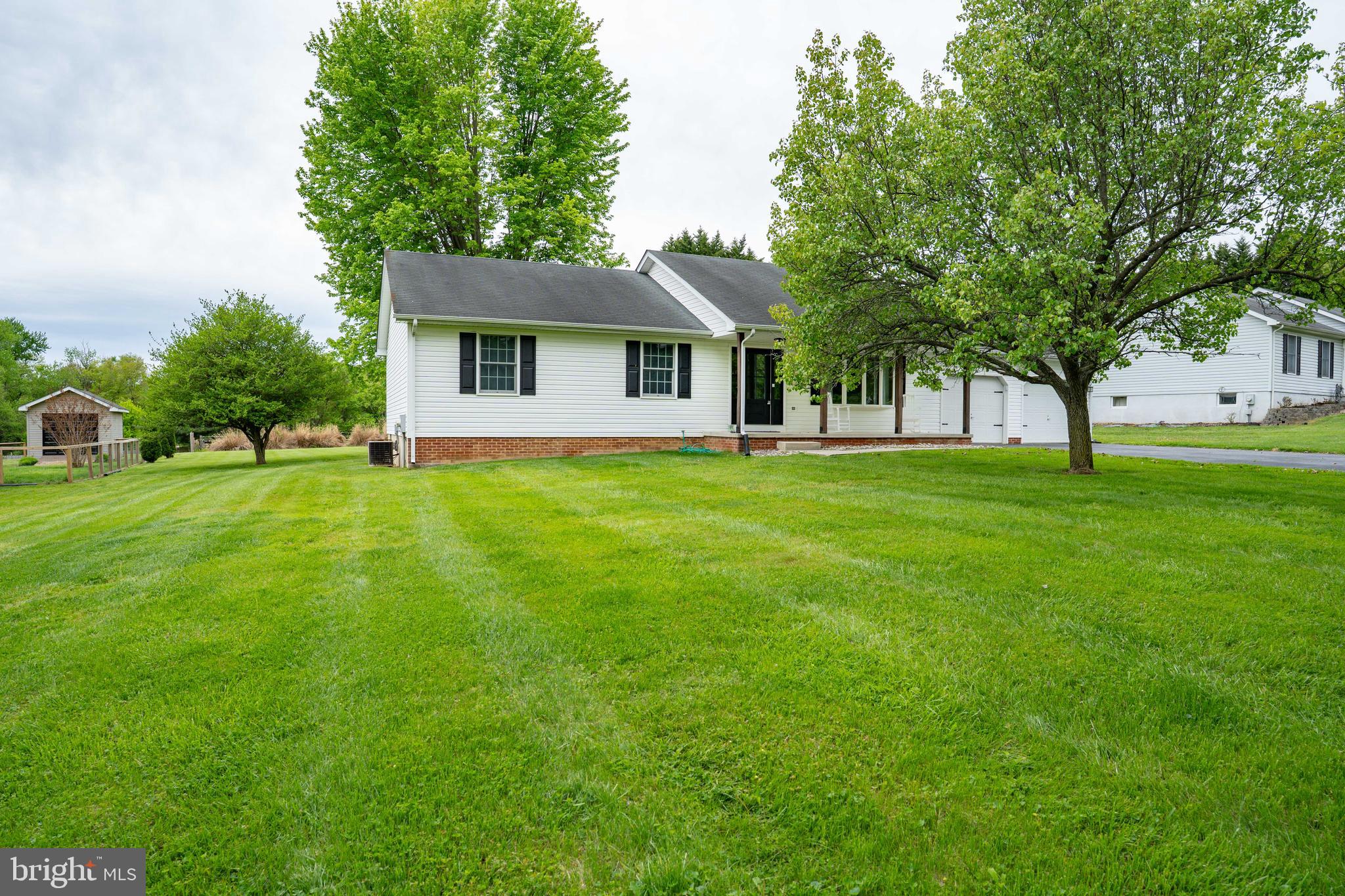 14 Country Side Loop Elkton, MD 21921 - Photo 3 of 23