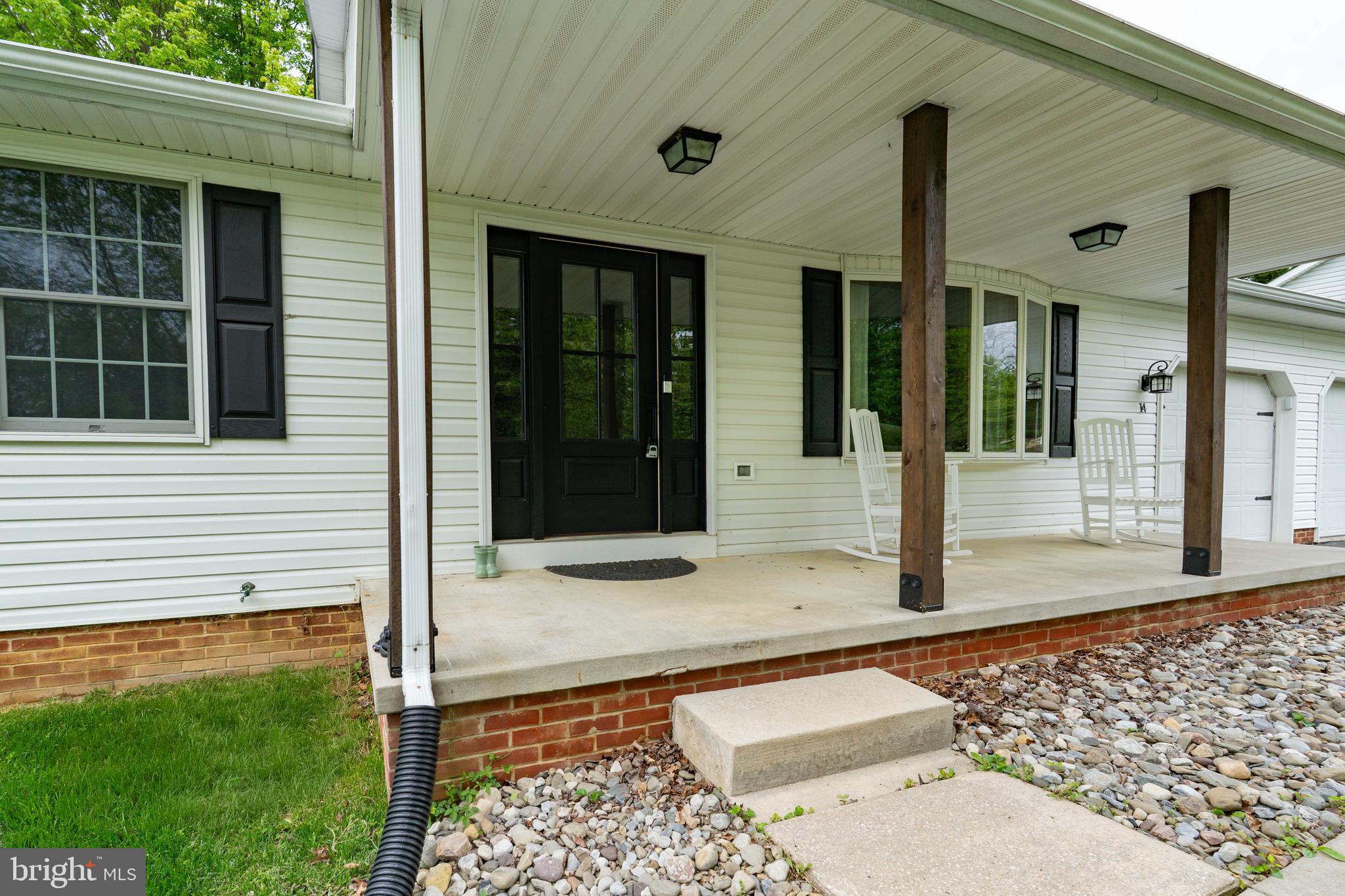 14 Country Side Loop Elkton, MD 21921 - Photo 9 of 23 Beautiful front porch w/new door and posts.
