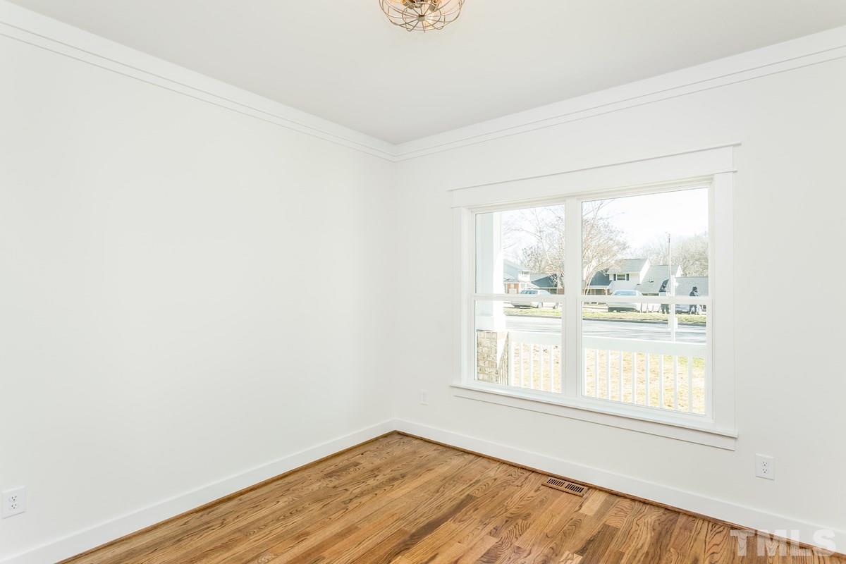 504 Montague Lane Raleigh, NC 27601 - Photo 18 of 25 Gallery Image 18
