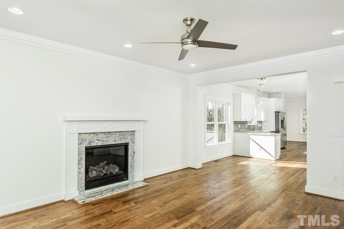 504 Montague Lane Raleigh, NC 27601 - Photo 4 of 25 Gallery Image 4