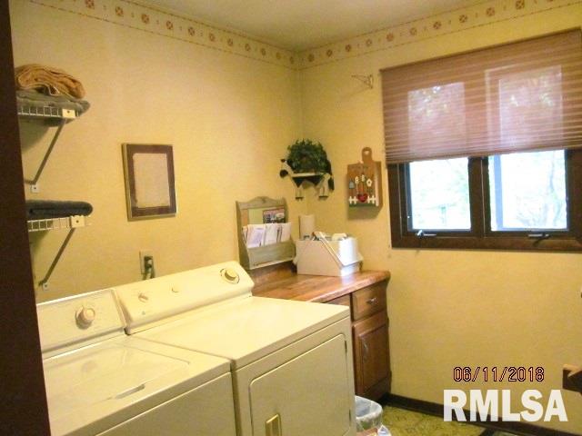 810 Partridge Point Road Metamora, IL 61548 - Photo 13 of 31