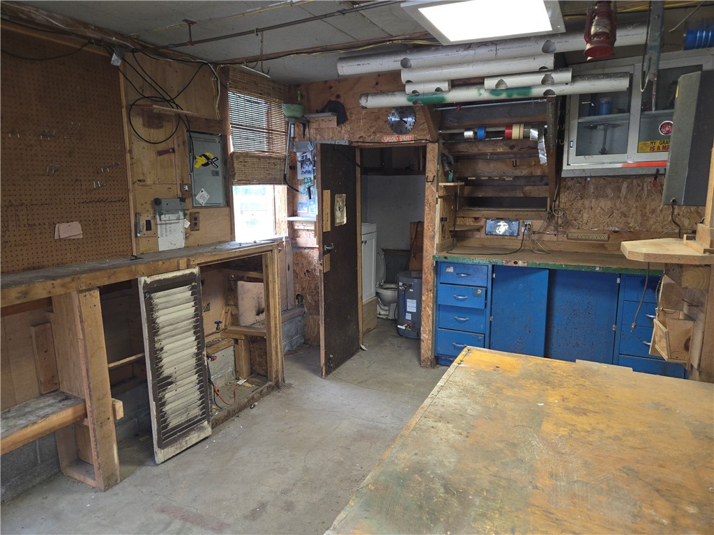8070 Bauter Road Avoca, NY 14809 - Photo 29 of 32 Barn/hobby shop