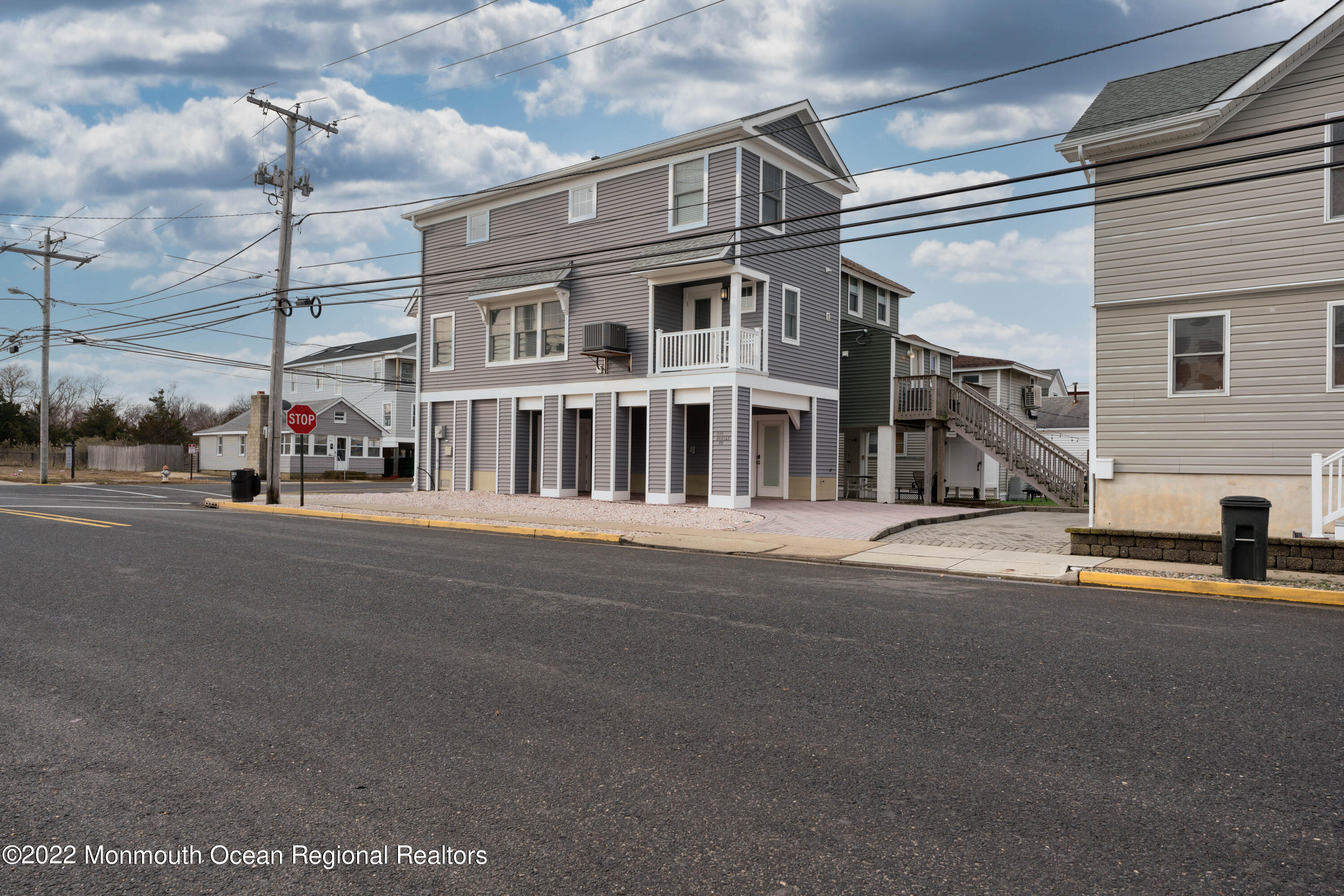 544 Brielle Road Manasquan, NJ 08736 - Photo 2 of 20 a view of a street with of a building