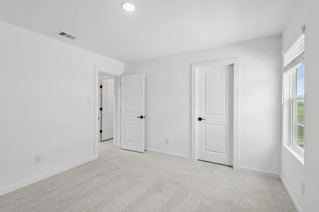 $249,540 | 422 Monarch Trail, Huntsville, TX 77340