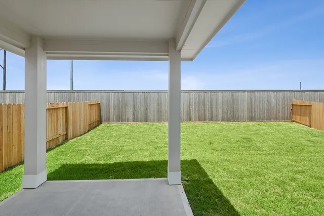 $249,540 | 422 Monarch Trail, Huntsville, TX 77340