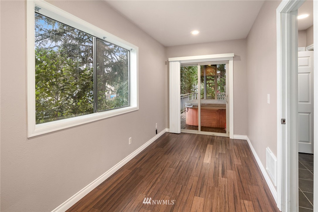 16114 121st Avenue Northeast Bothell, WA 98011 - Photo 12 of 16