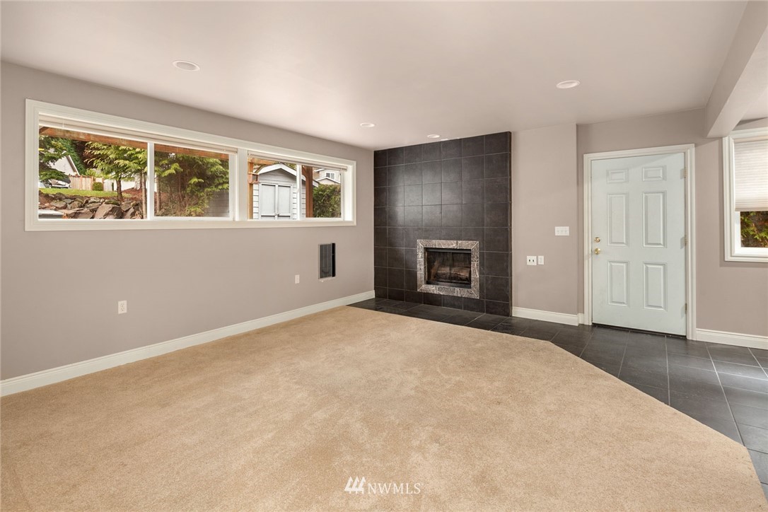 16114 121st Avenue Northeast Bothell, WA 98011 - Photo 5 of 16