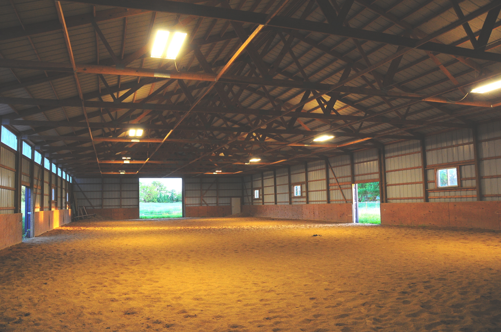 40W883 Plank Road Elgin, IL 60124 - Photo 13 of 47 a view of an empty room with a window