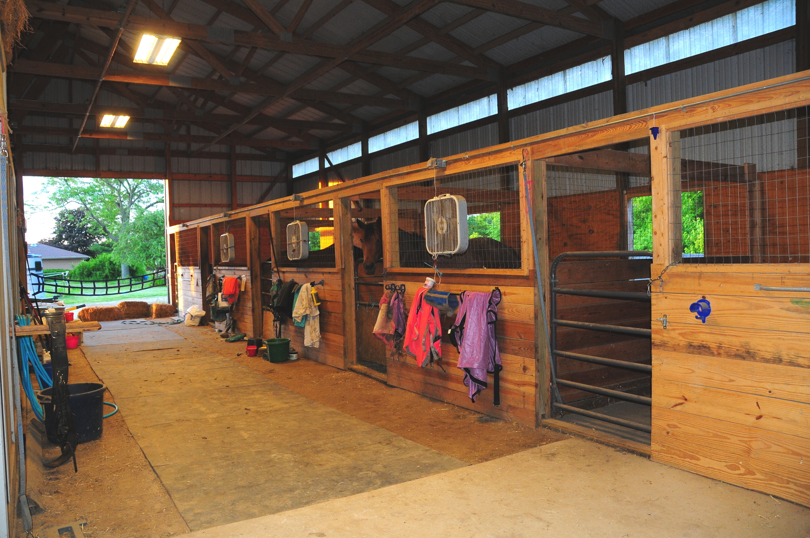 40W883 Plank Road Elgin, IL 60124 - Photo 15 of 47 a view of water heater room