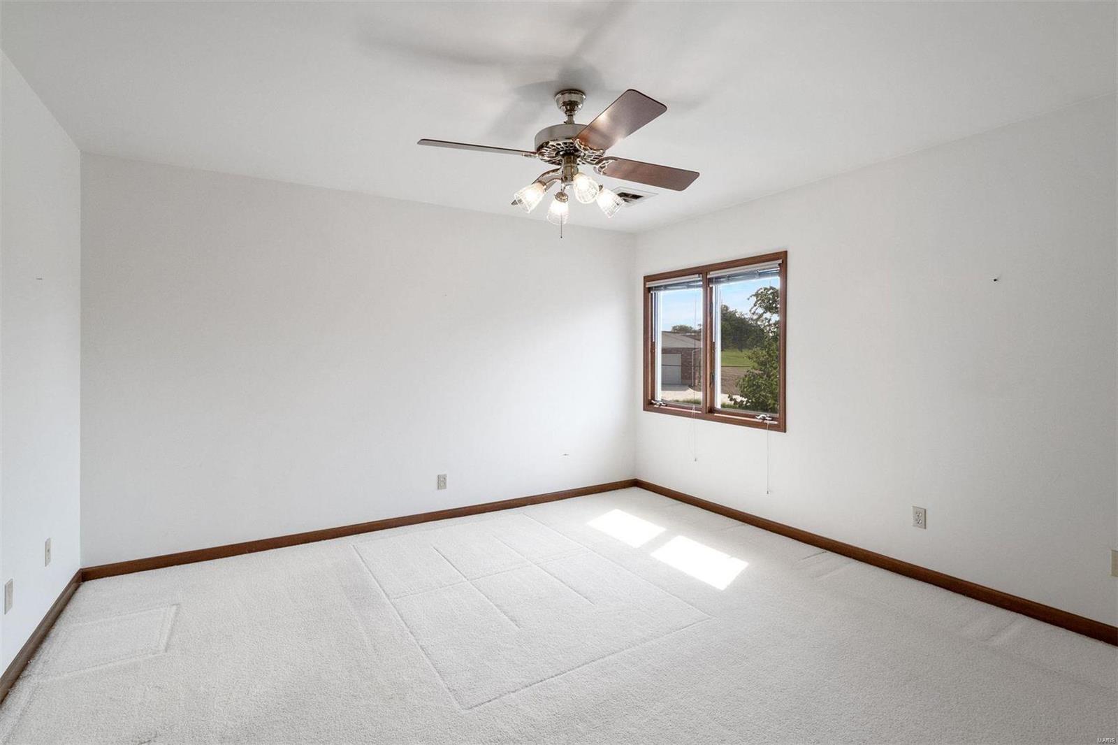 11949 Ladue Road Creve Coeur, MO 63141 - Photo 26 of 32 Gallery Image 26