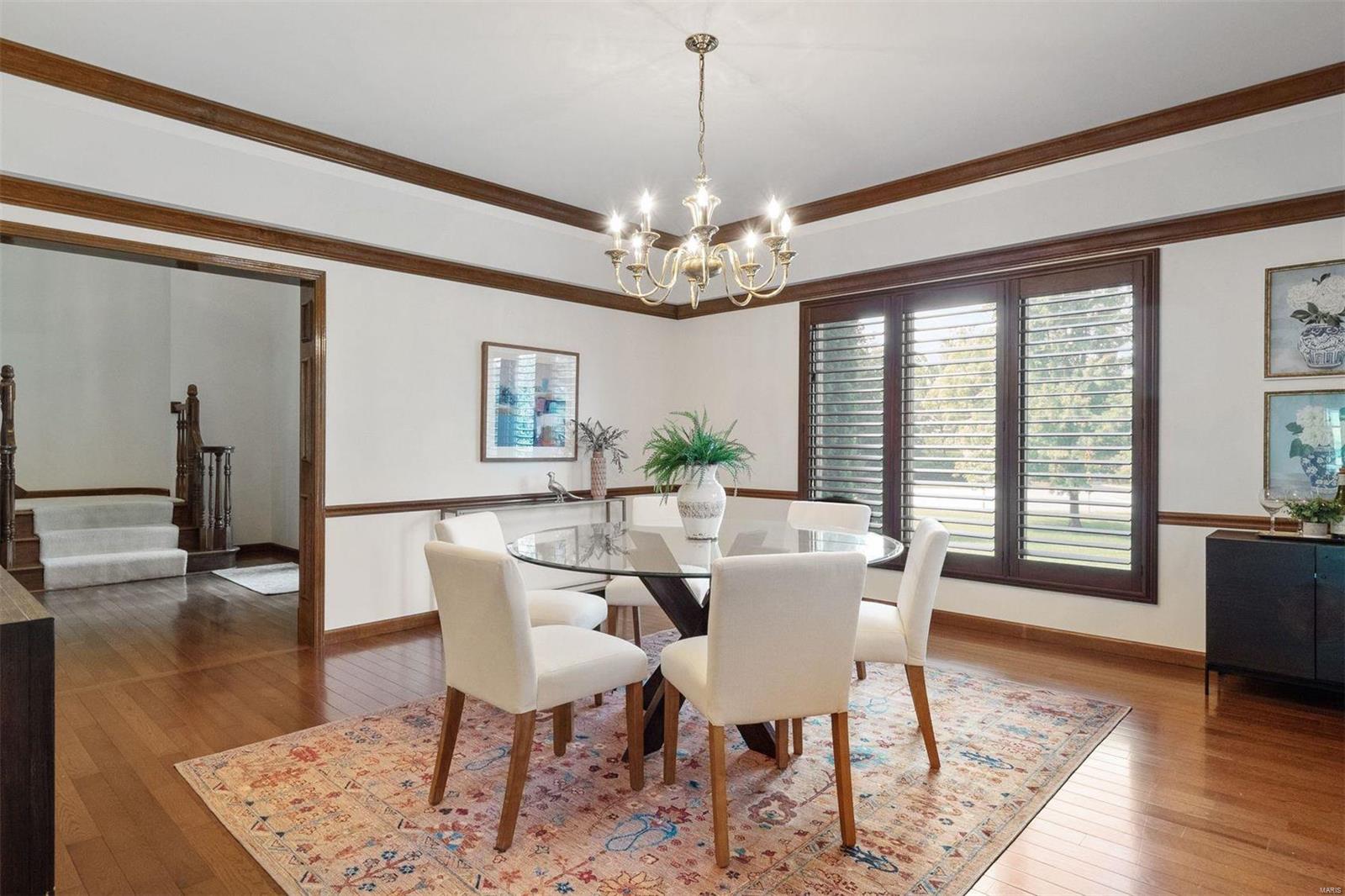 11949 Ladue Road Creve Coeur, MO 63141 - Photo 4 of 32 Gallery Image 4