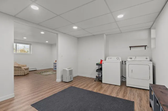 $399,900 | 1895 Wildwood Drive, Suamico, WI 54173