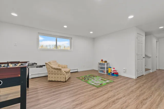 $399,900 | 1895 Wildwood Drive, Suamico, WI 54173