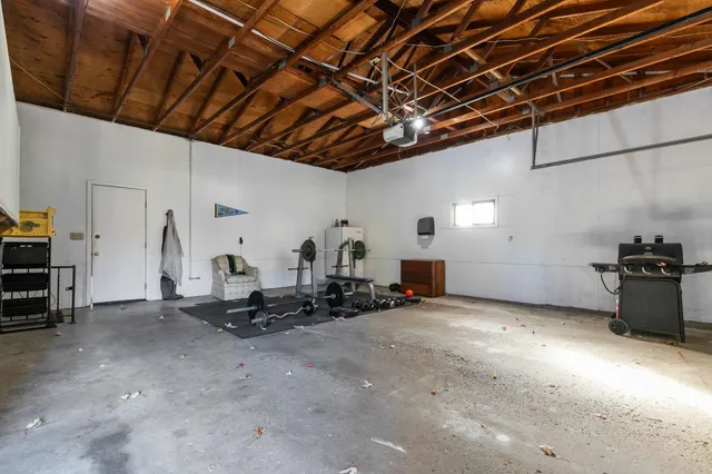 $399,900 | 1895 Wildwood Drive, Suamico, WI 54173