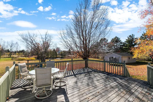 $399,900 | 1895 Wildwood Drive, Suamico, WI 54173