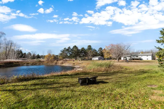 $399,900 | 1895 Wildwood Drive, Suamico, WI 54173