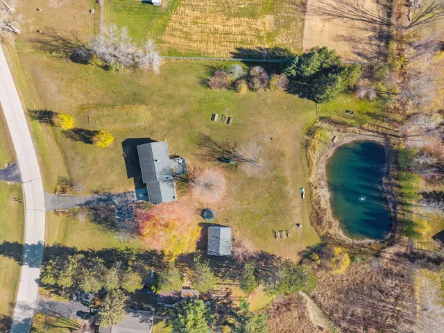 $399,900 | 1895 Wildwood Drive, Suamico, WI 54173