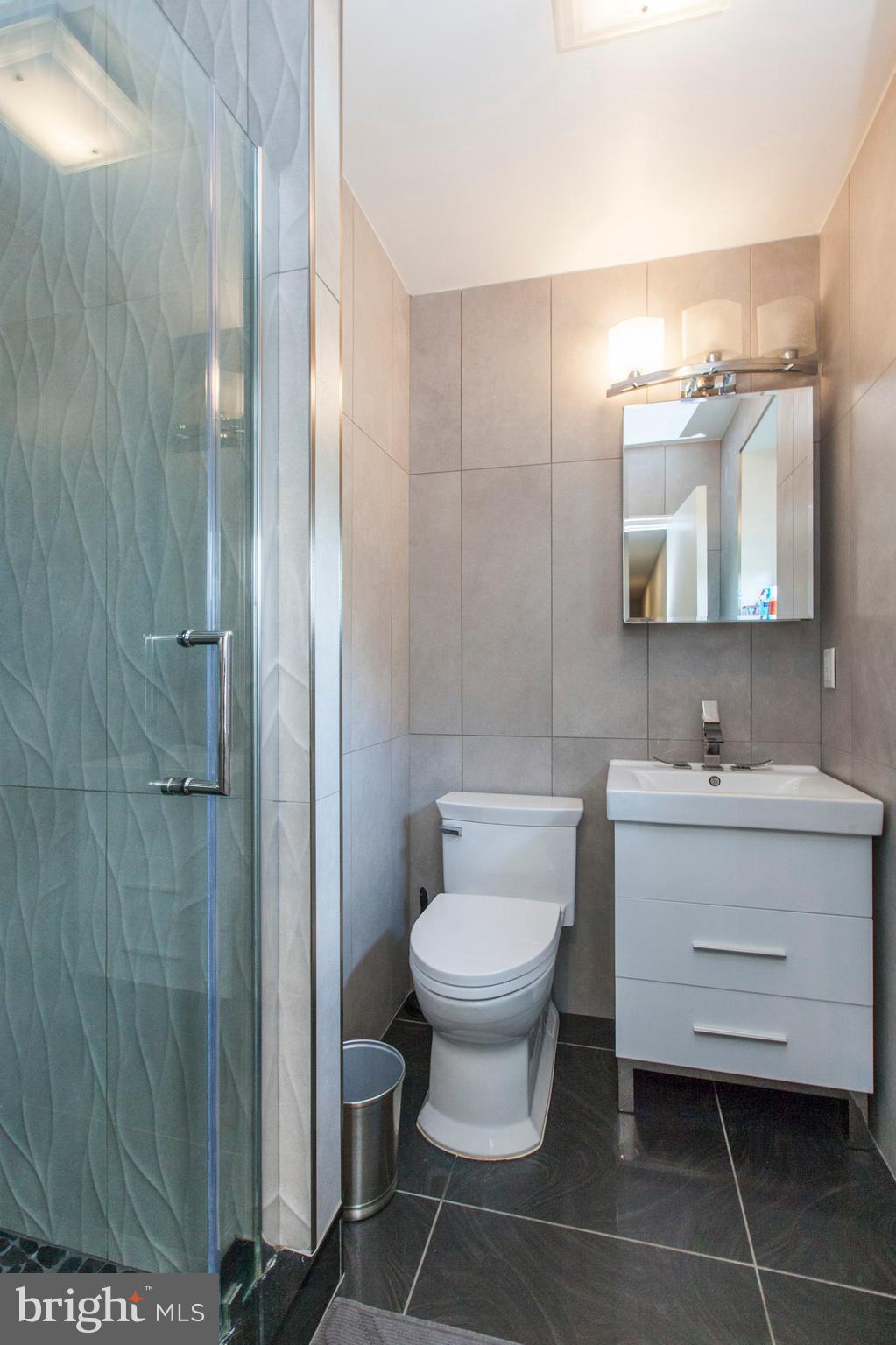 40 Old Lancaster Road, Unit 615 Merion Station, PA 19066 - Photo 19 of 35 Master Bathroom