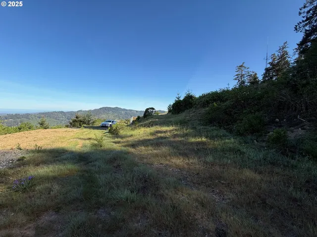 $475,000 | Jodel Court, Unit 3, Brookings, OR 97415