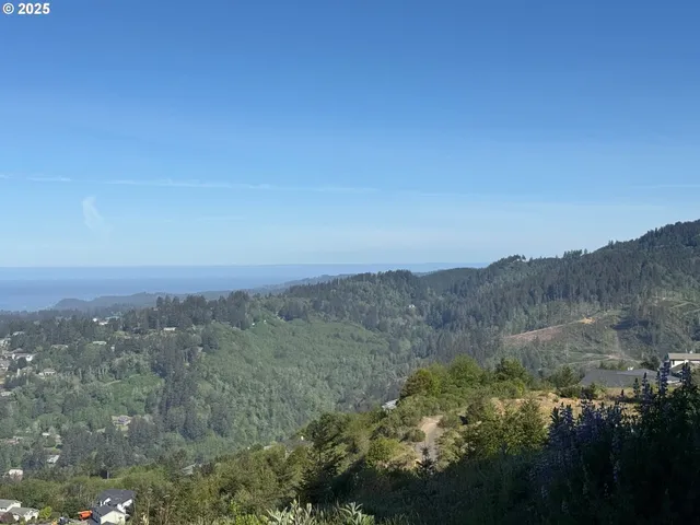 $475,000 | Jodel Court, Unit 3, Brookings, OR 97415