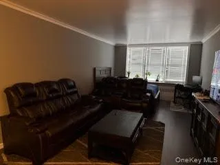 $235,900 | 1874 Pelham Parkway South, Unit 5C | Pelham Bay