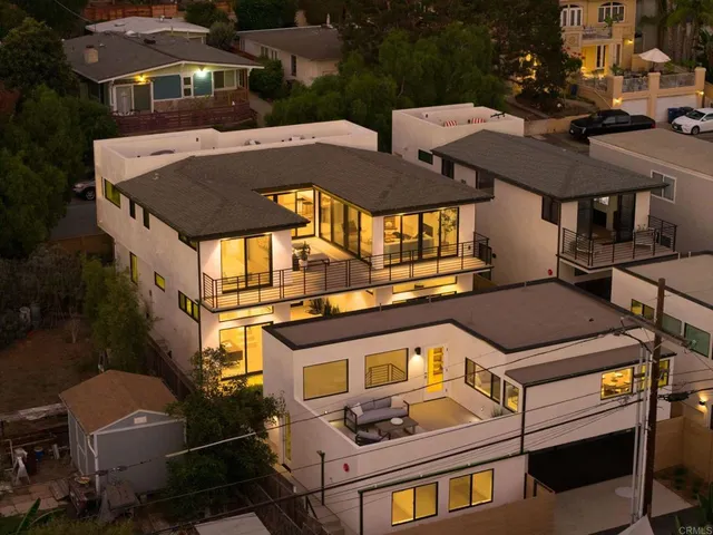 $4,645,000 | 2052 Montgomery Avenue, Cardiff-by-the-Sea, CA 92007