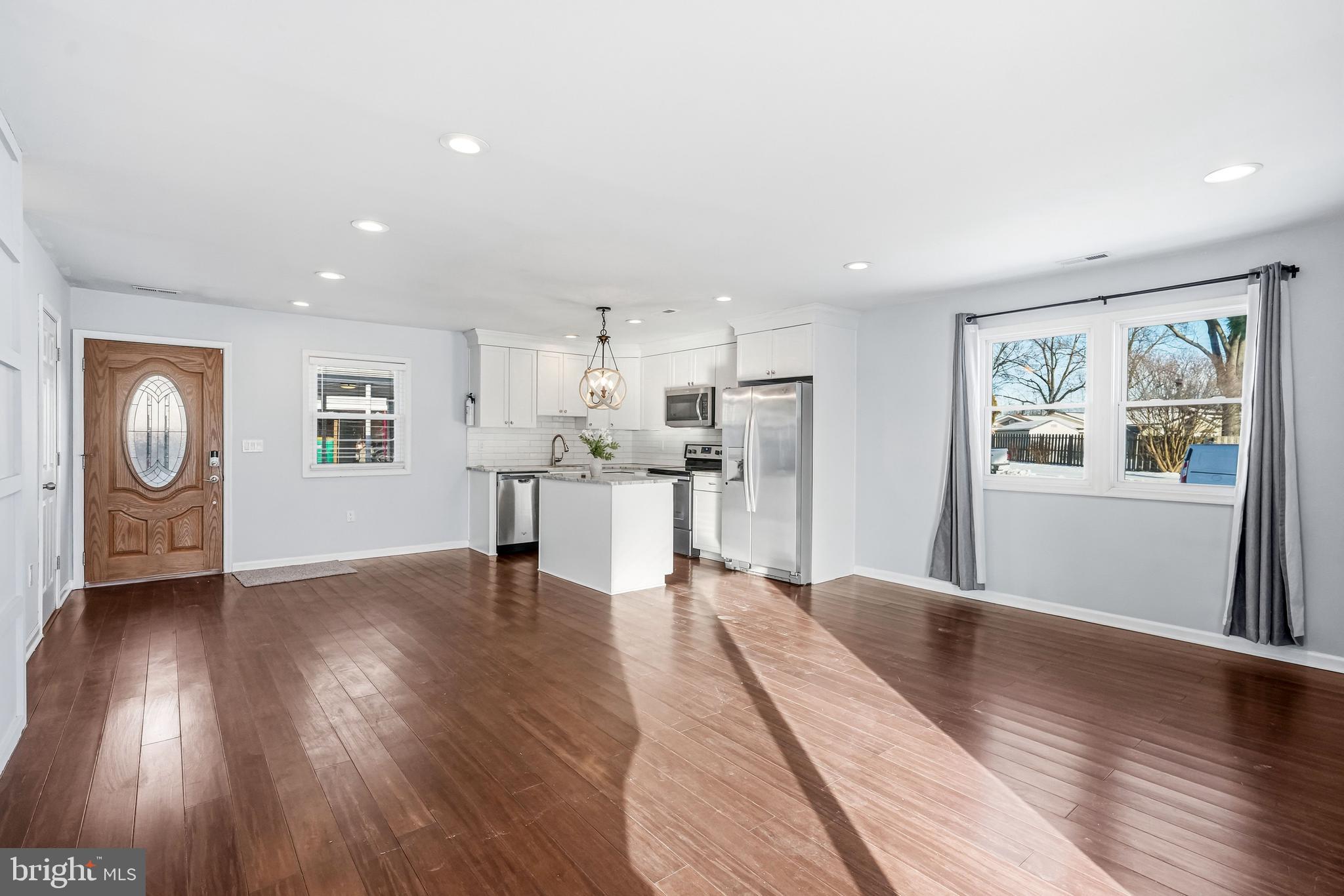 48 Gridiron Road Levittown, PA 19057 - Photo 13 of 26