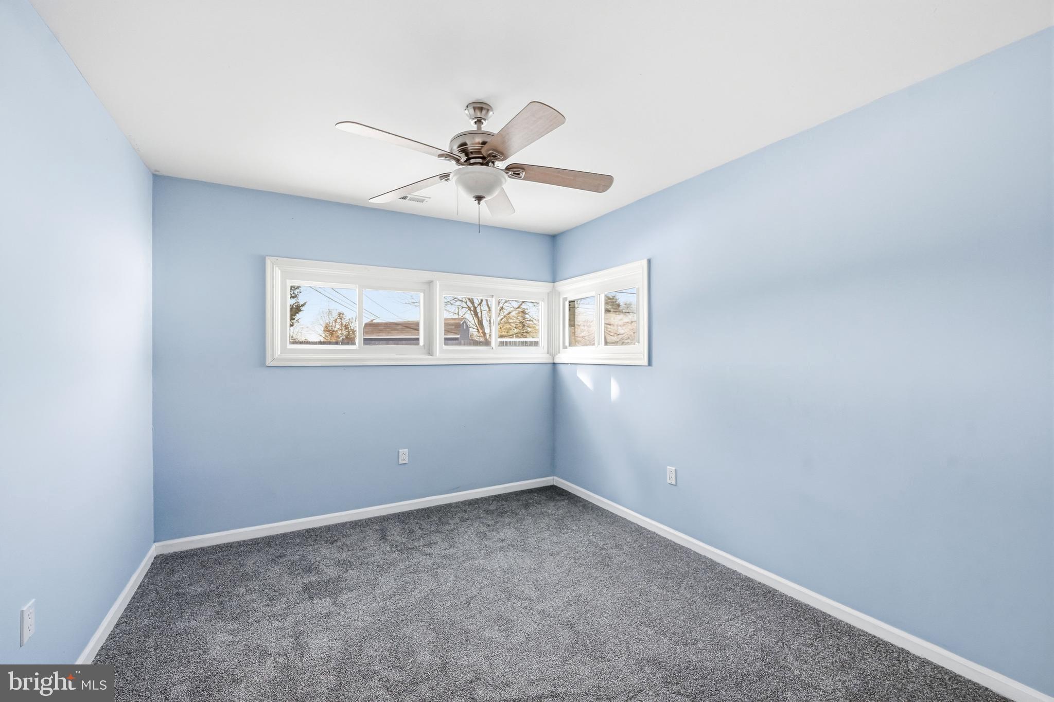 48 Gridiron Road Levittown, PA 19057 - Photo 17 of 26