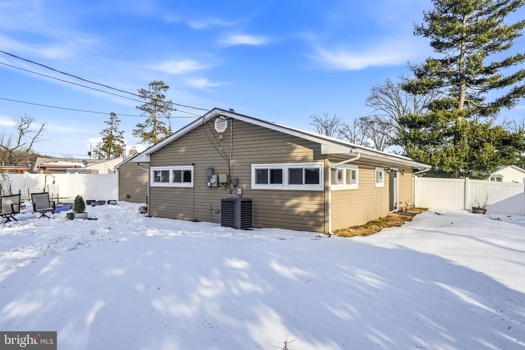 48 Gridiron Road Levittown, PA 19057 - Photo 24 of 26