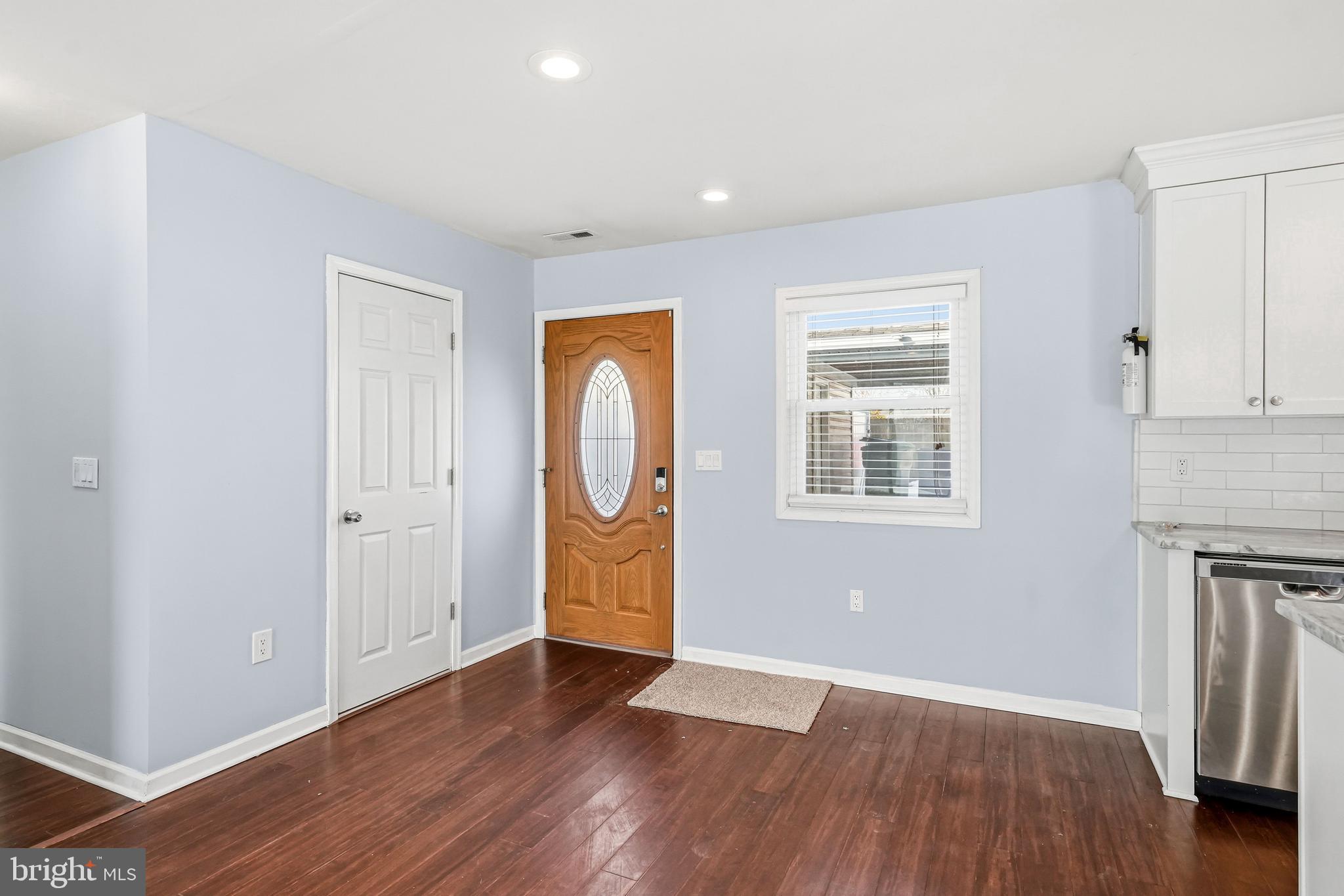 48 Gridiron Road Levittown, PA 19057 - Photo 5 of 26