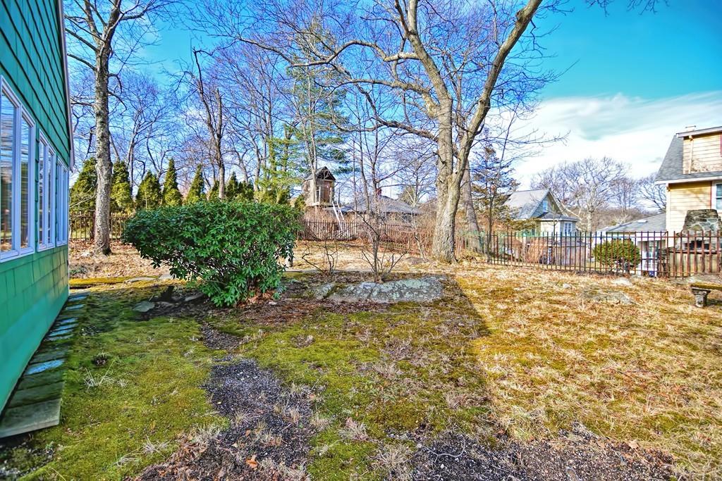 21 Pilgrim Road Melrose, MA 02176 - Photo 37 of 42 Gallery Image 37