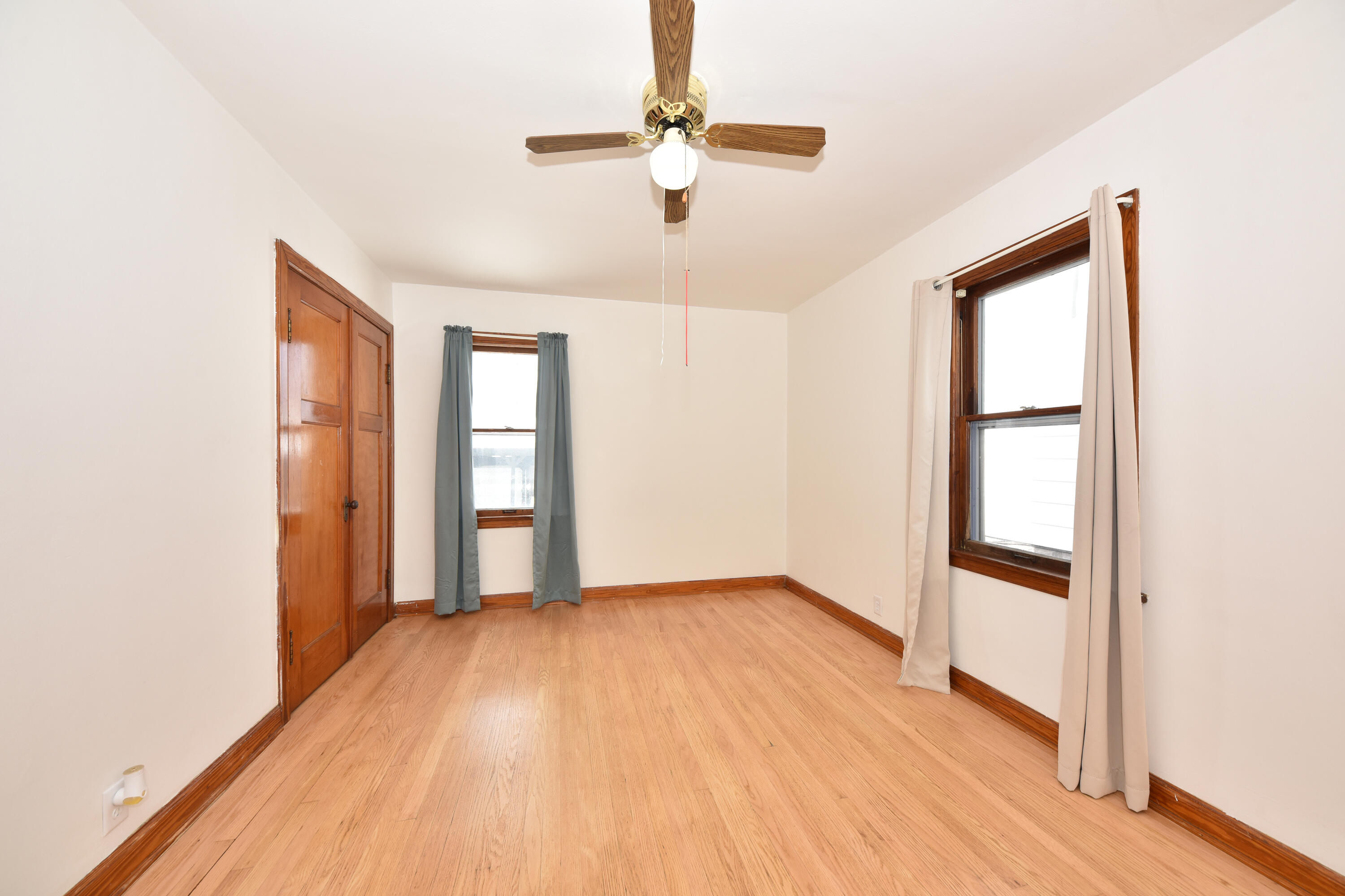 1971 South 32nd Street Milwaukee, WI 53215 - Photo 13 of 25 BR 2