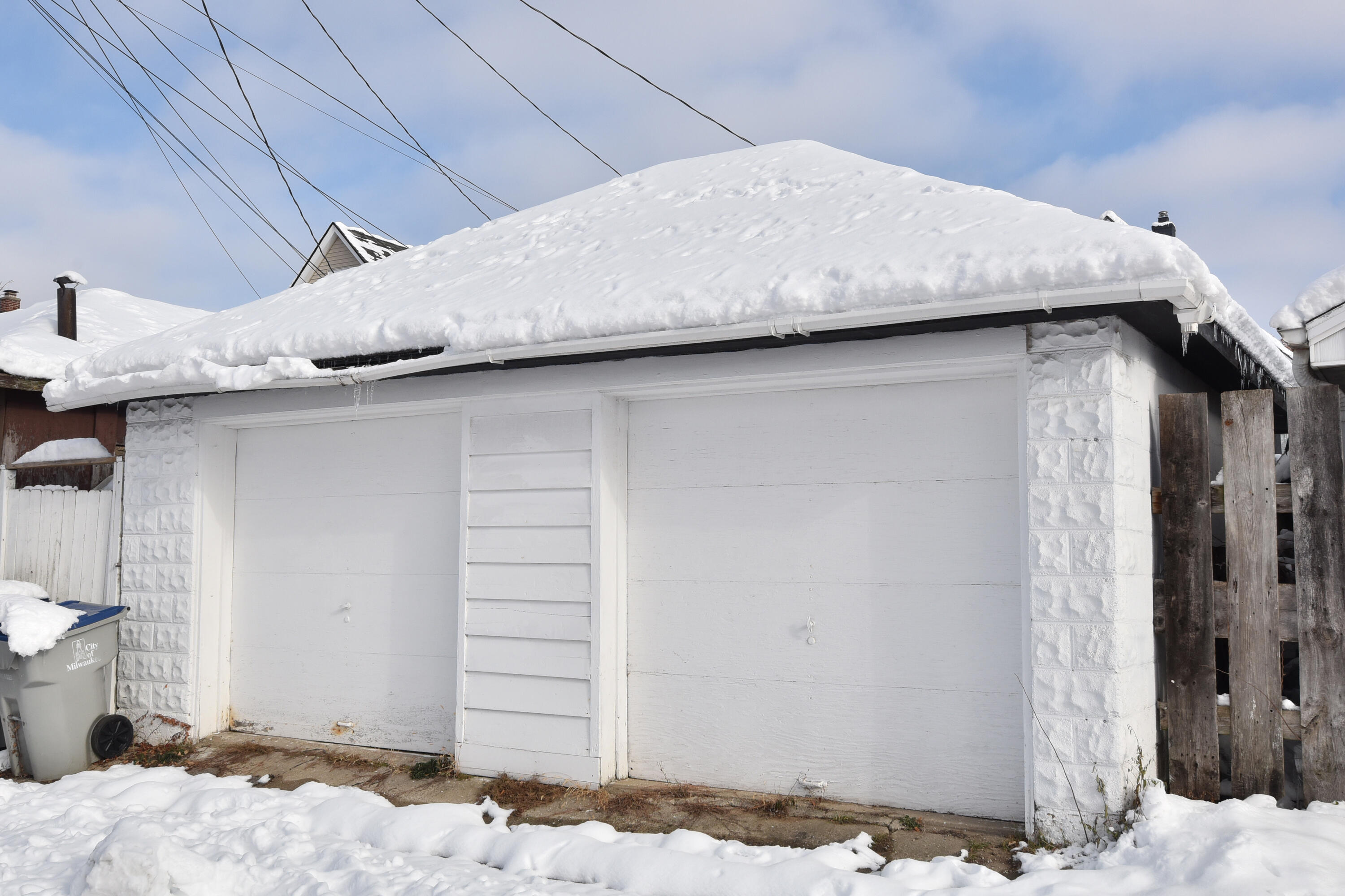 1971 South 32nd Street Milwaukee, WI 53215 - Photo 25 of 25 Garage