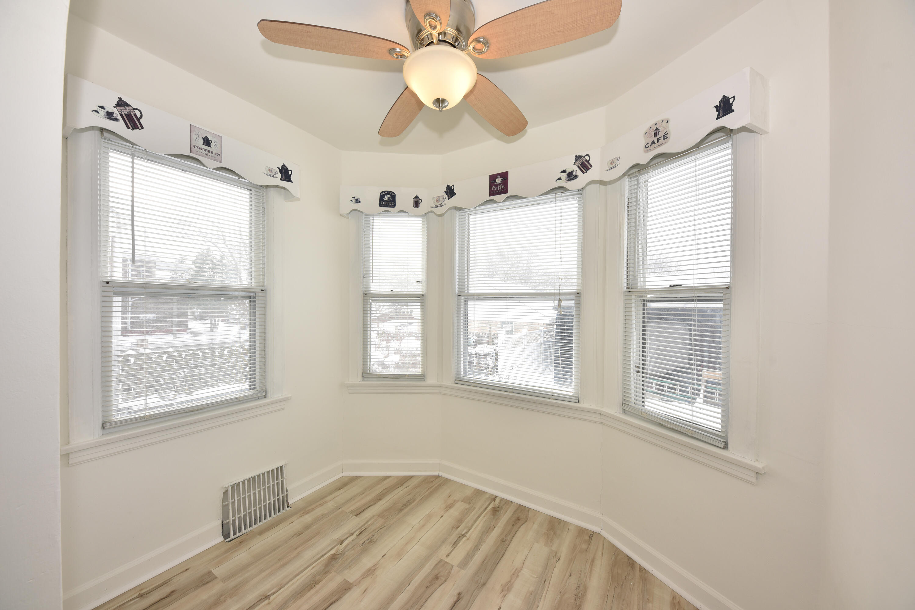 1971 South 32nd Street Milwaukee, WI 53215 - Photo 9 of 25 Kitchen