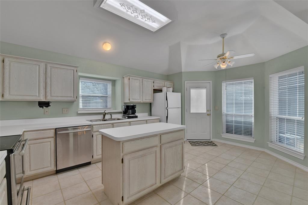 8112 Sebastian Frisco, TX 75035 - Photo 14 of 39