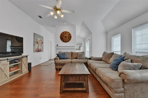 $2,600 | 8112 Sebastian, Frisco, TX 75035