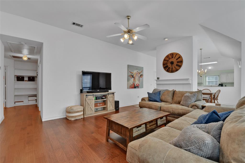 8112 Sebastian Frisco, TX 75035 - Photo 5 of 39