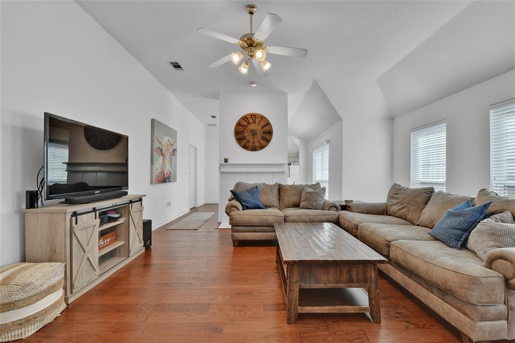 8112 Sebastian Frisco, TX 75035 - Photo 6 of 39