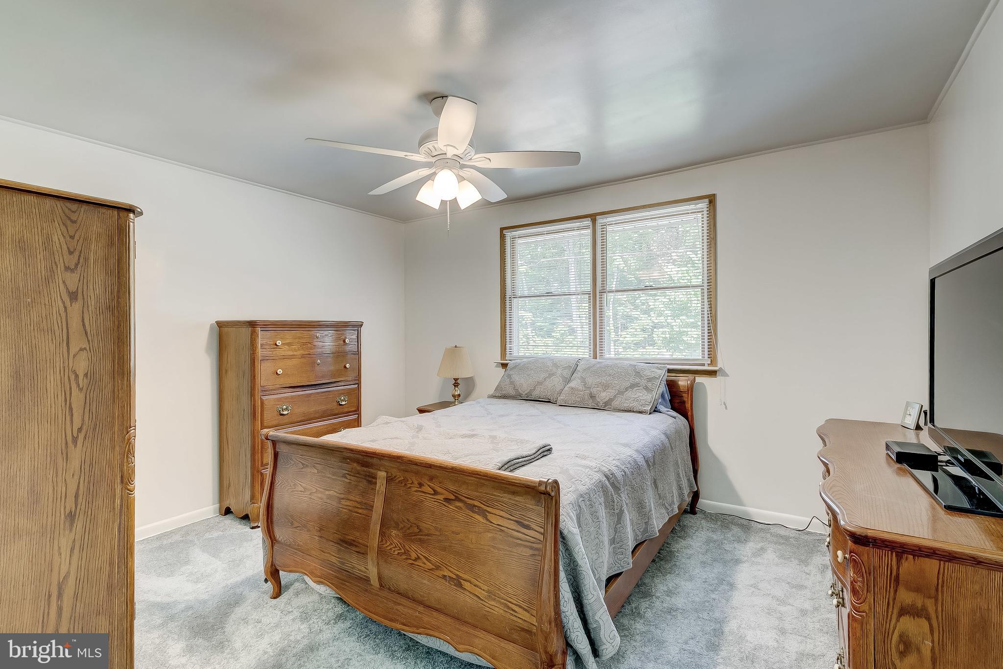 1813 Cape May Road Baltimore, MD 21221 - Photo 11 of 60