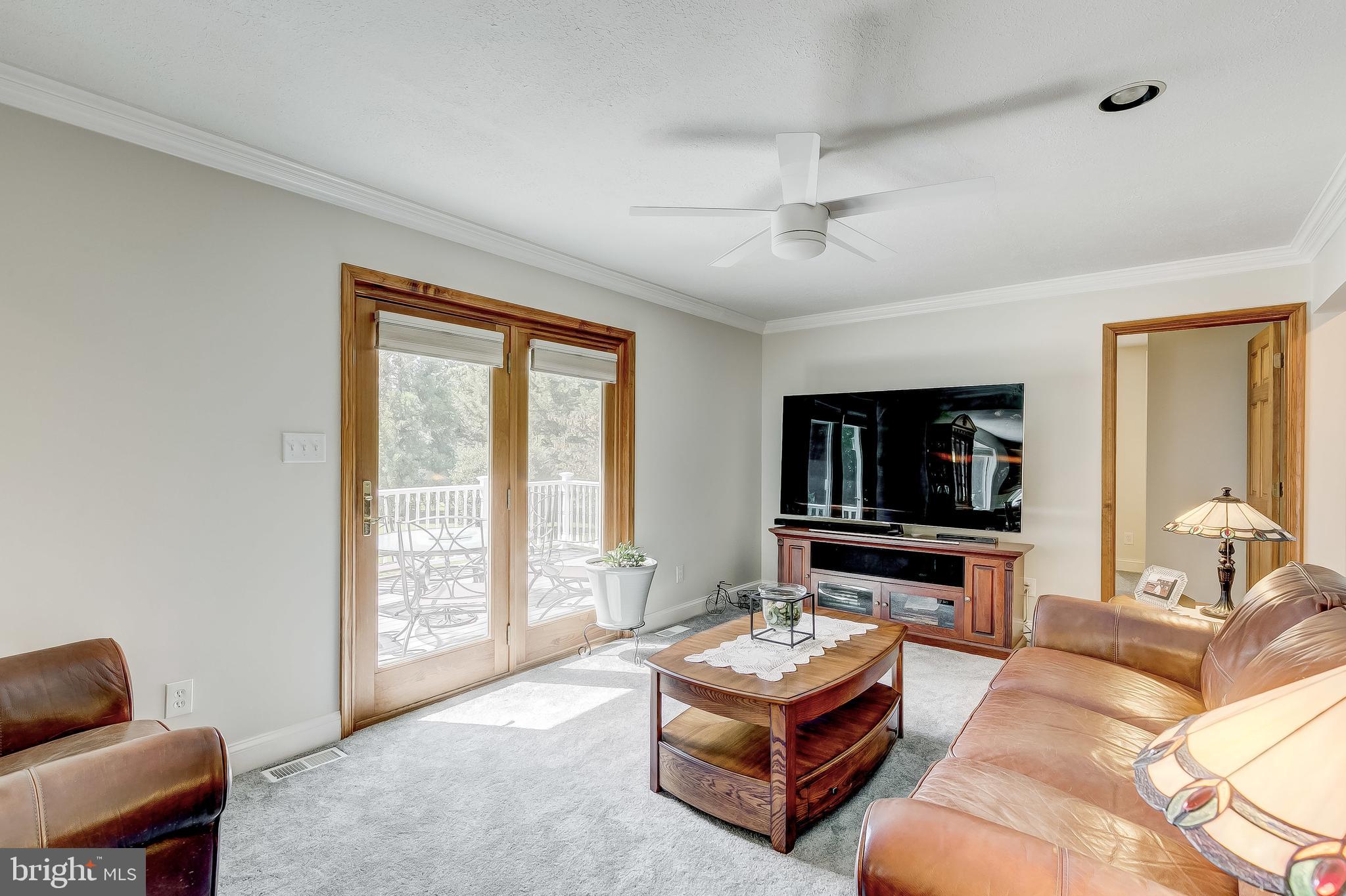 1813 Cape May Road Baltimore, MD 21221 - Photo 24 of 60
