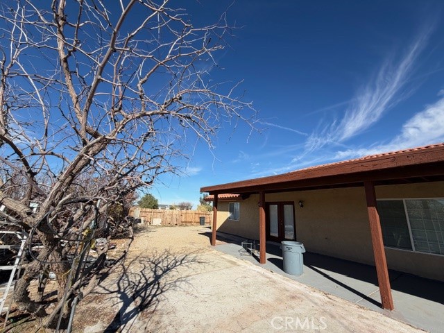 4679 Gorgonio Road Phelan, CA 92371 - Photo 6 of 17 a view of garage