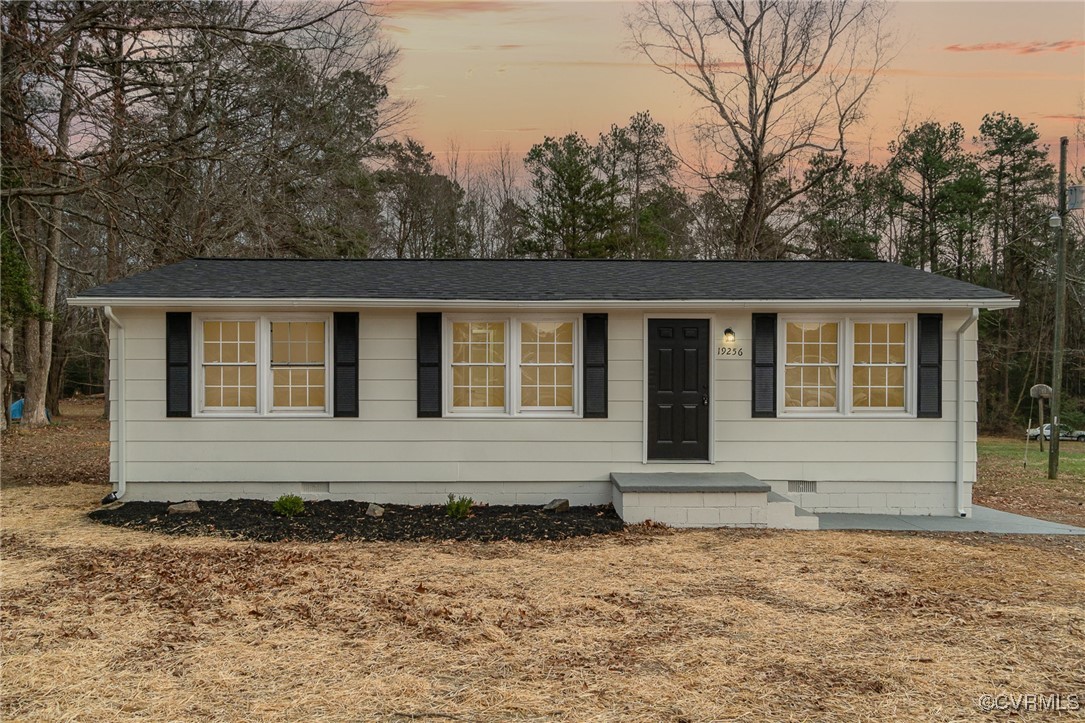 19256 Perimeter Road Milford, VA 22514 - Photo 19 of 29 View of front of house