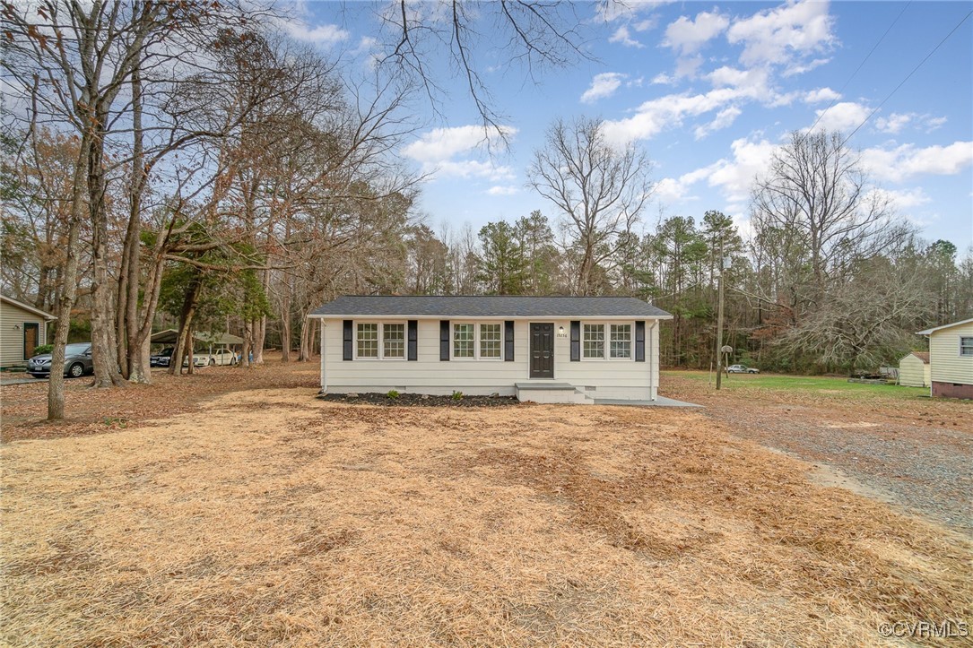 19256 Perimeter Road Milford, VA 22514 - Photo 20 of 29 View of ranch-style house