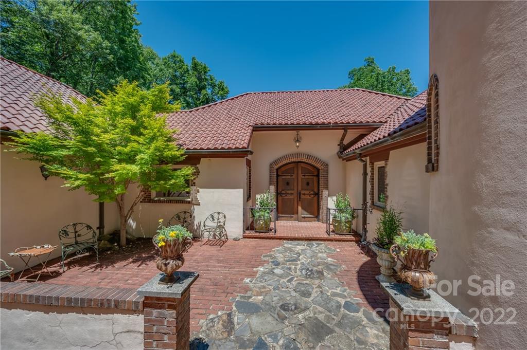 140 Jericho Drive Tryon, NC 28782 - Photo 5 of 48 Gallery Image 5