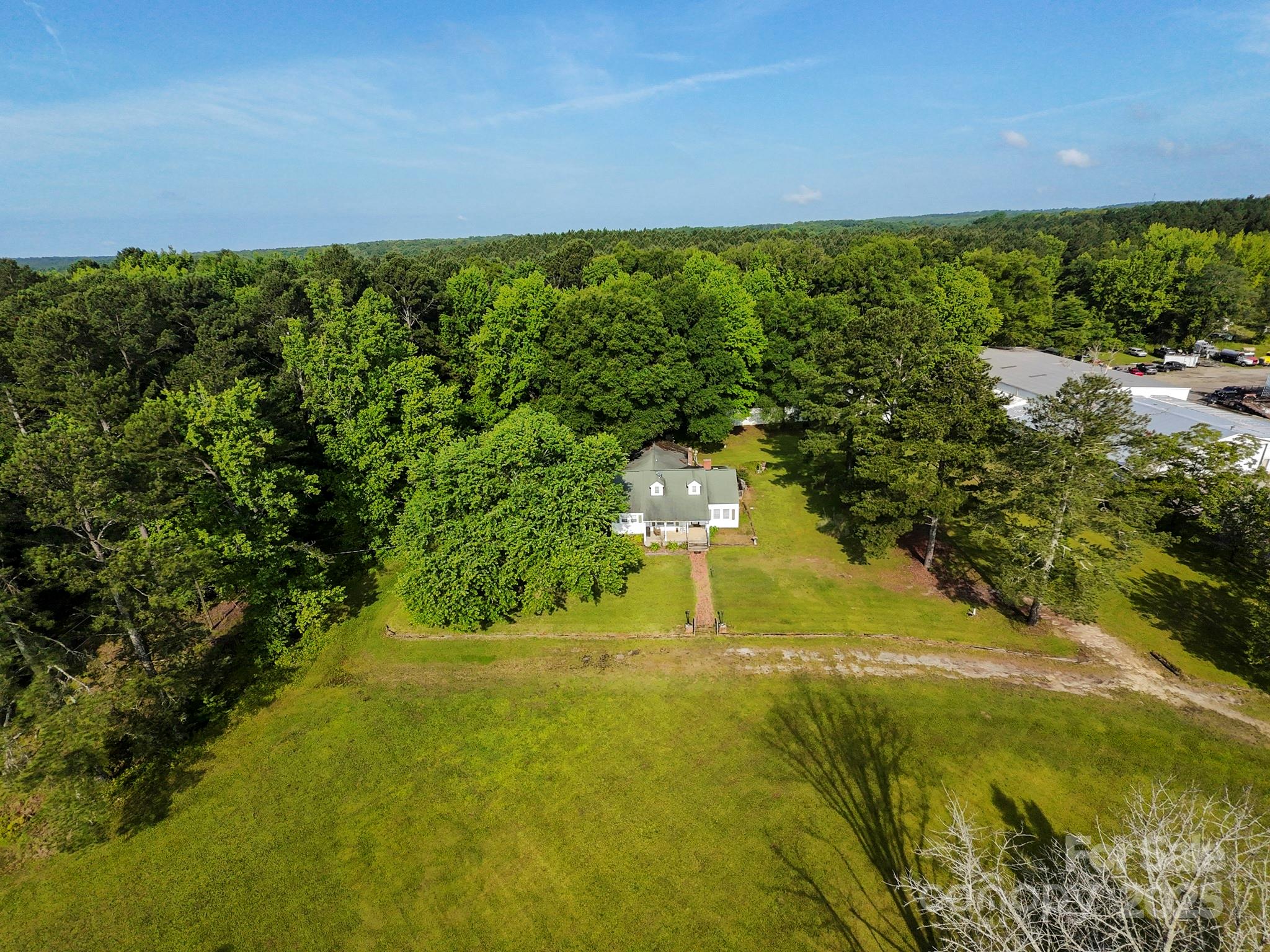 3390 Highway 151 Pageland, SC 29728 - Photo 10 of 11 a view of a big yard with large trees