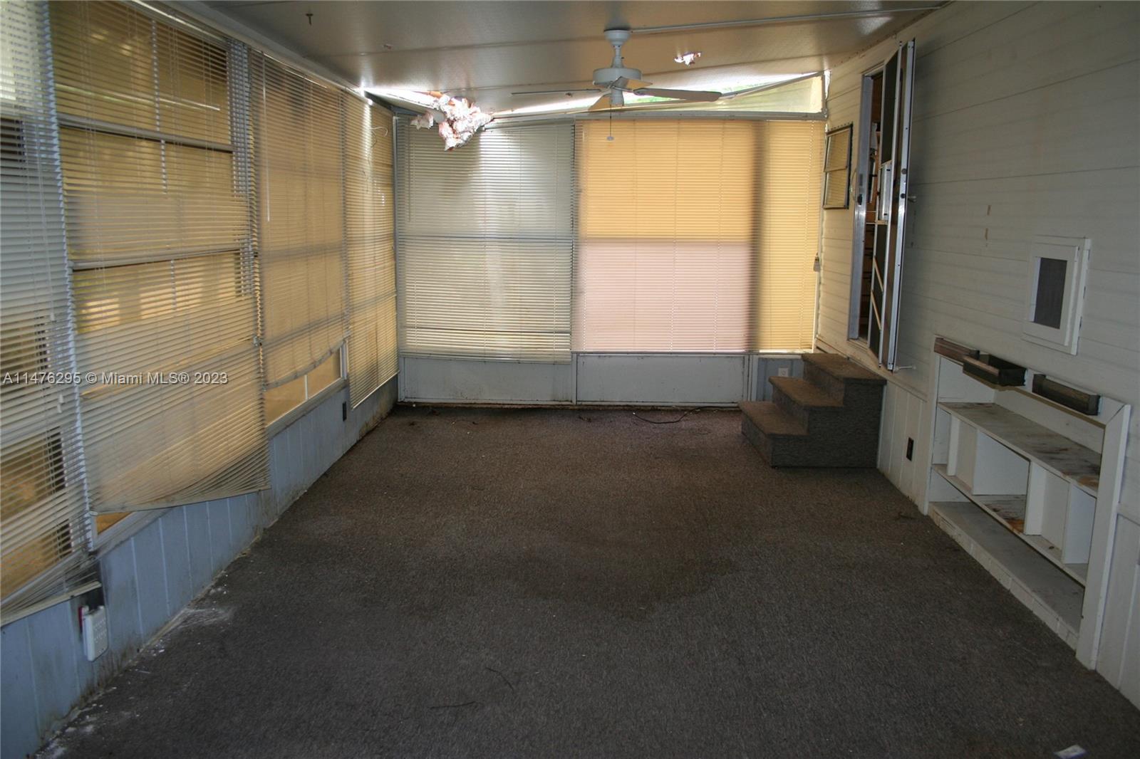 Key Largo Key Largo, FL 33037 - Photo 6 of 18 a room with window and gate