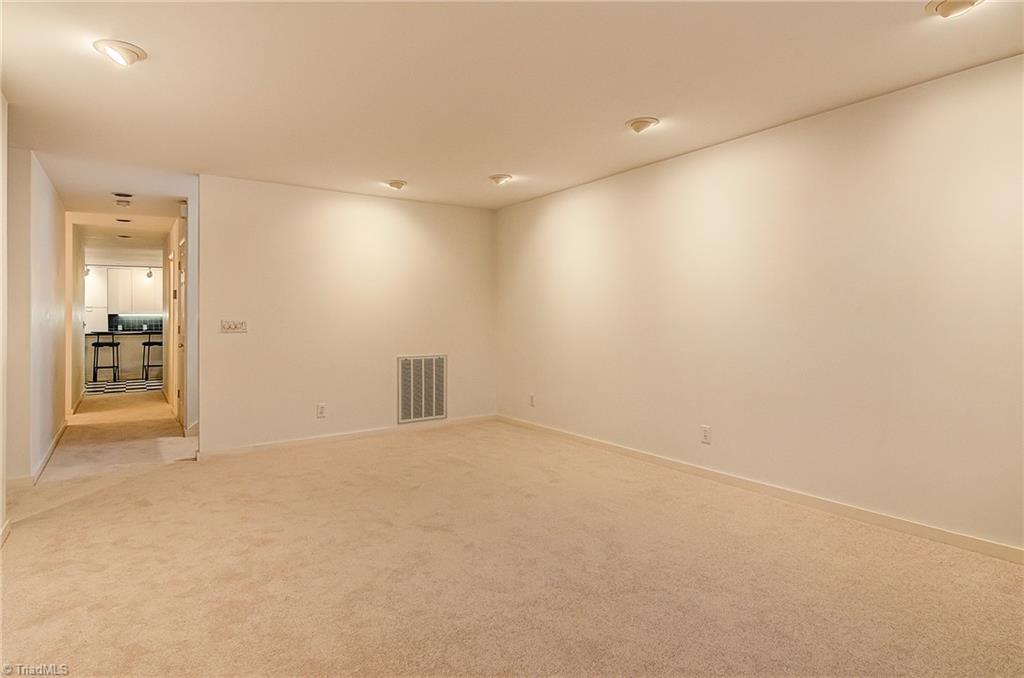3804 Rockingham Road South Greensboro, NC 27407 - Photo 3 of 29 Gallery Image 3